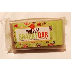 Perfectly Posh PomPom Snarky Bar - Scrubby Soap
